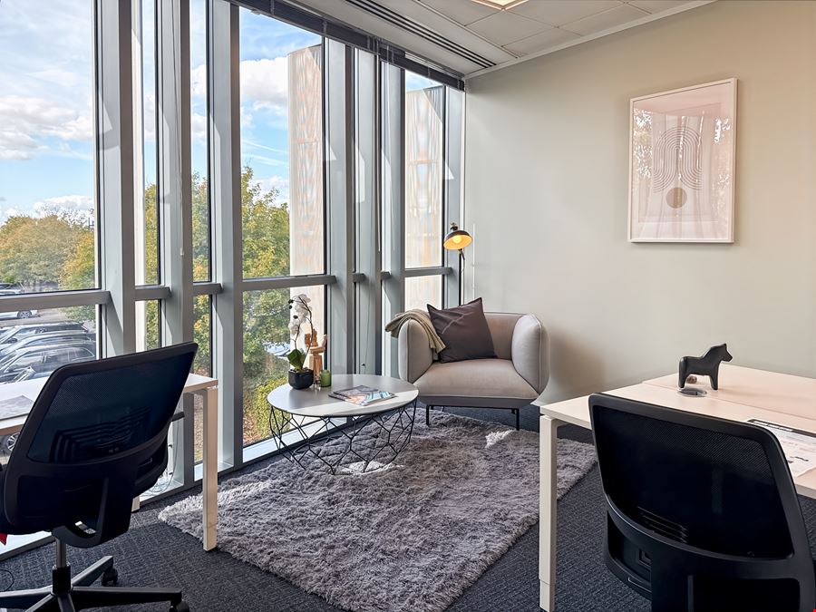 Regus - Cambourne