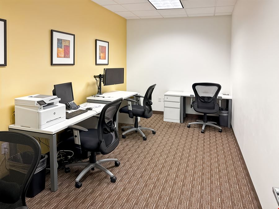 NC, Greensboro - Green Valley Office Park