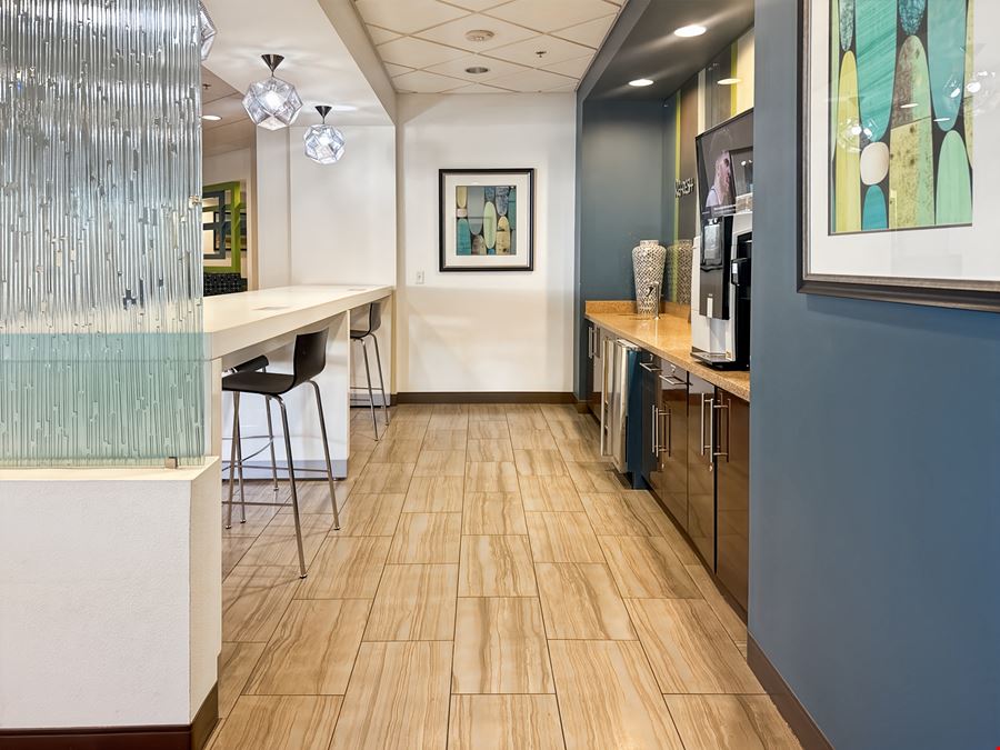 Regus - Las Vegas - Town Square