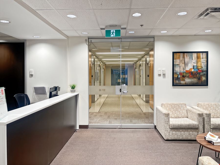 QC, Montreal - Place d'Armes