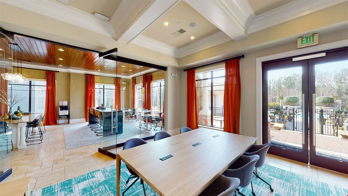 Apt Cowork - Heights at Meridian