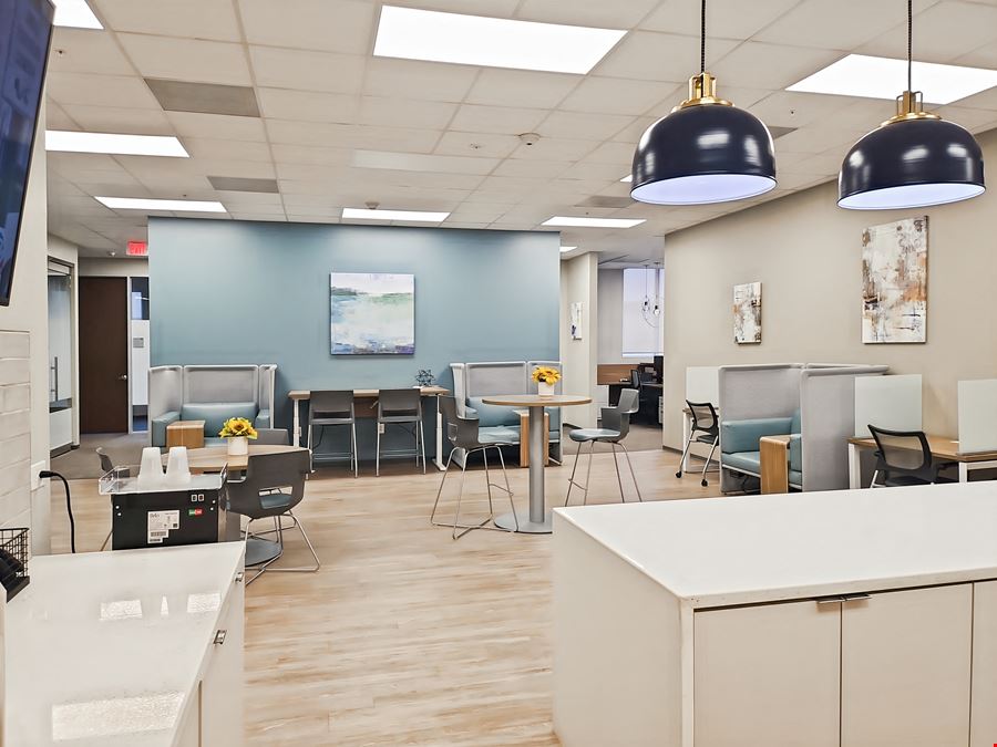 TX, Conroe - Woodland Square Blvd