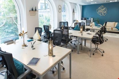 One Avenue Group - Birchin Court