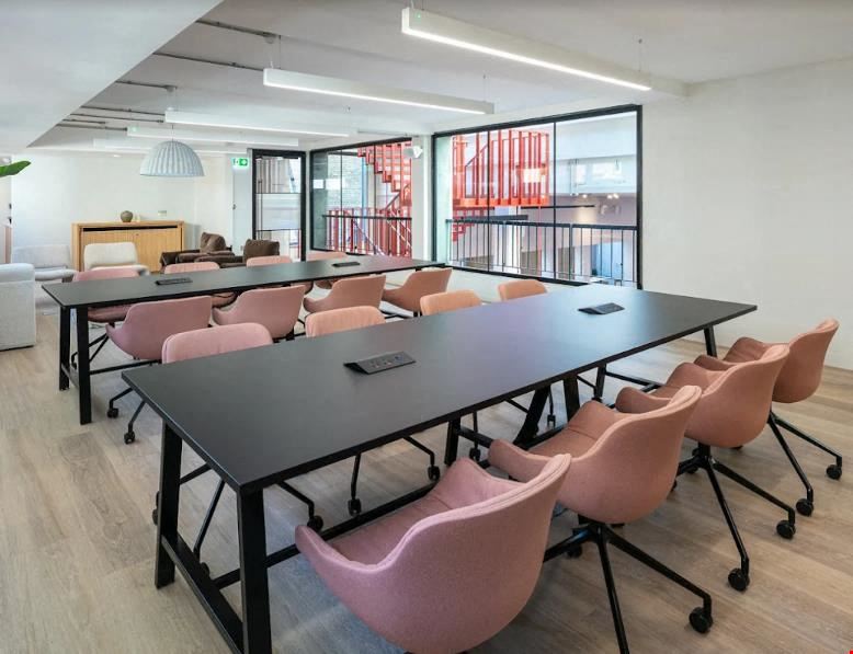 Spacemade - Hale House 42 Portland Place