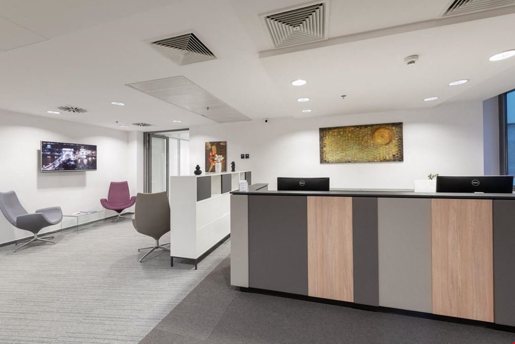 House Of Business - Hungary, Roosevelt