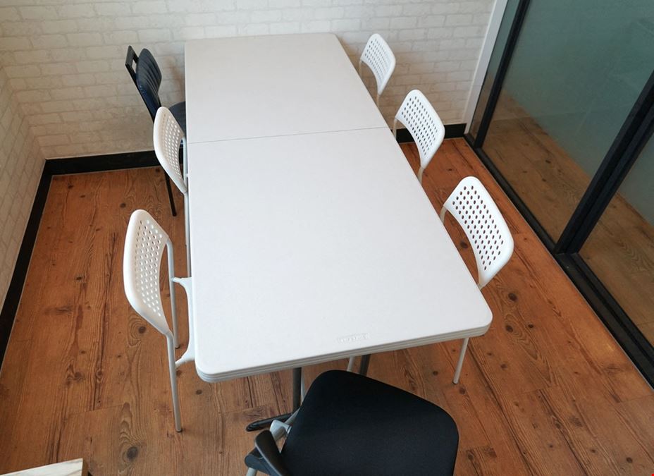 Office 9 Study Cafe & Meeting