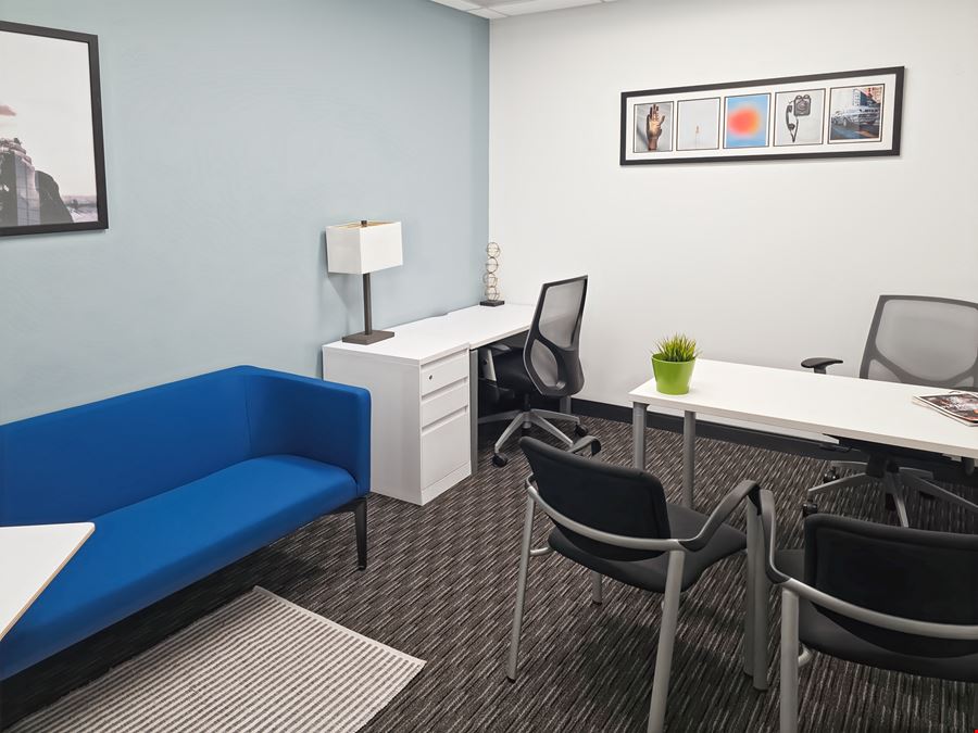 CA, Westlake Village - Russell Ranch Parkway