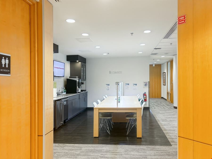 Regus - Halifax - Purdy's Wharf