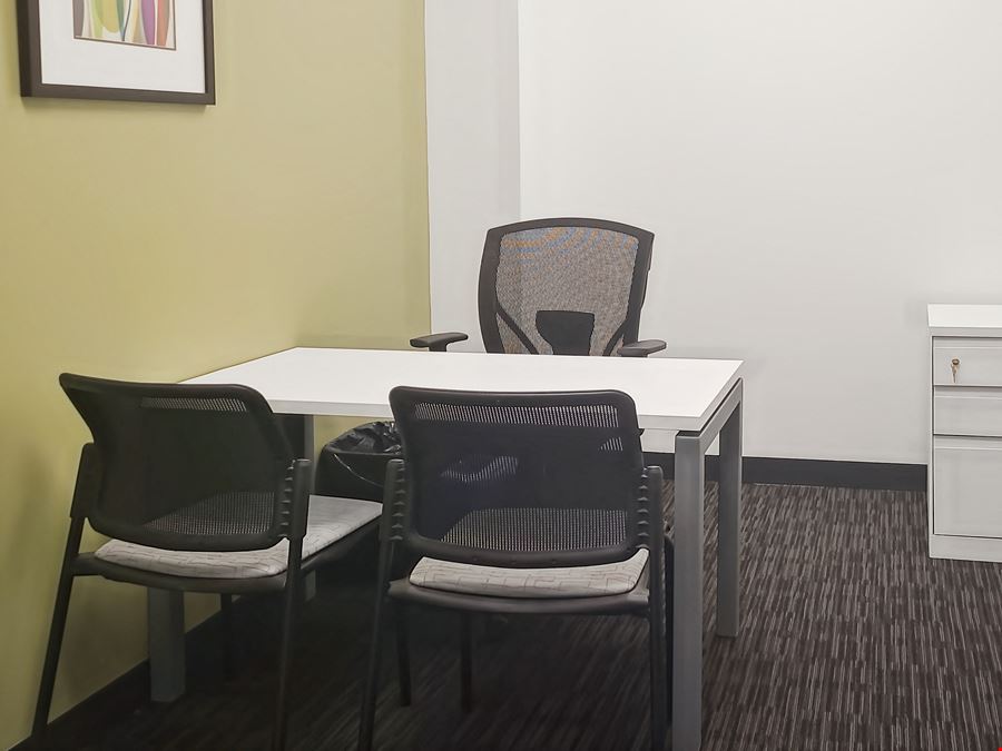 Regus - Richmond Hill