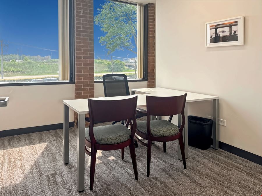 IL, Des Plaines - River Rd