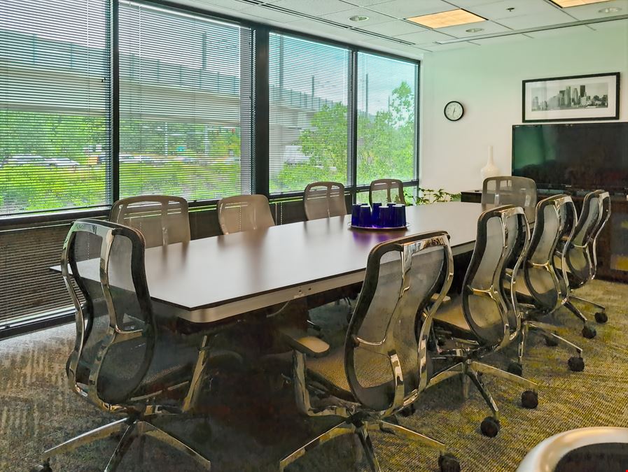 WA, Mountlake Terrace - Redstone Corporate Center
