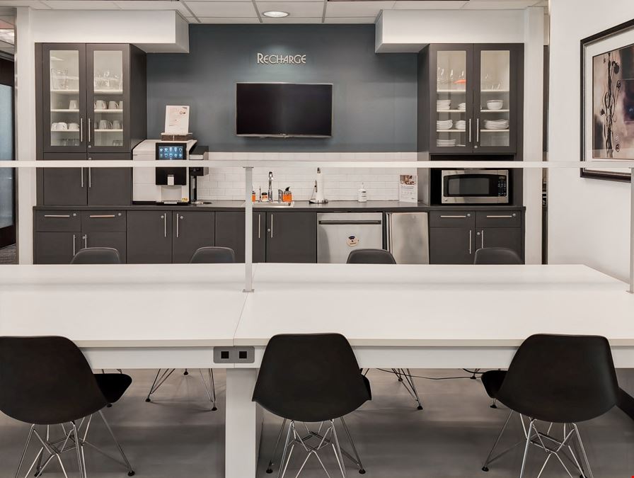 Regus - Tampa - Wells Fargo