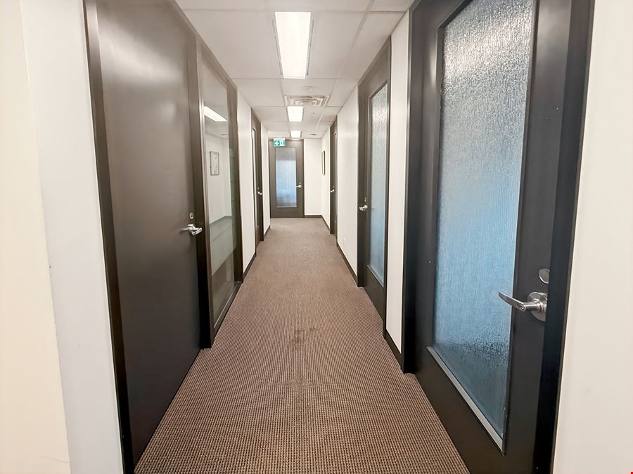Regus - Vancouver - Robson Square