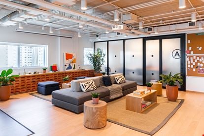 Preview of WeWork - São João 2405 Office space for Rent in São José dos Campos