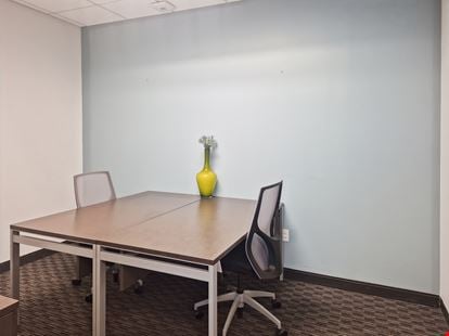 Regus - Louisville - Ormsby III Forest Green