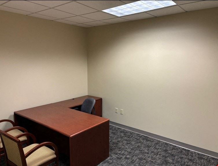 Interior Dedicated Office 3