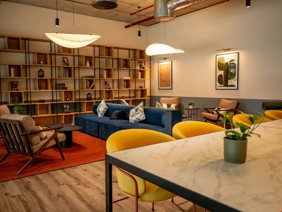 The Quad - ONE Station Hill