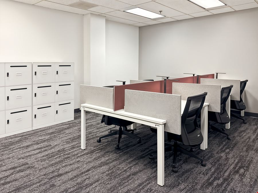 Regus - Greensboro - 301 N Elm