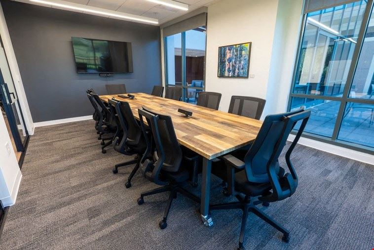 Blandwood Conference Room - Medium