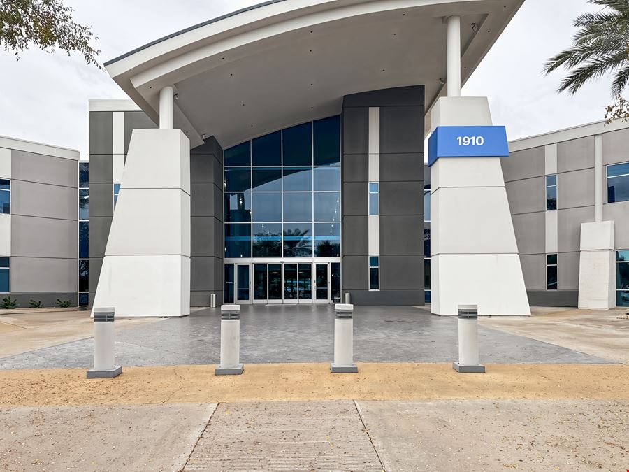 AZ, Mesa - Stapley Corporate Center