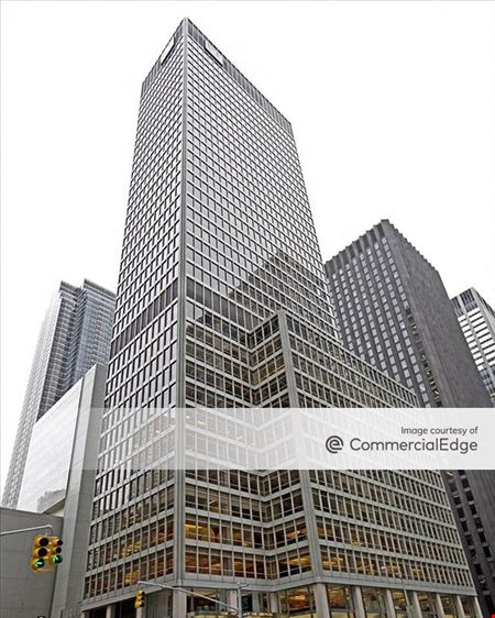 Preview of 1330 Avenue of the Americas Coworking space for Rent in New York