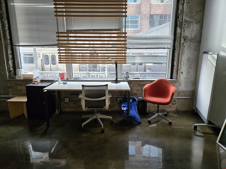 3:5 Private Office