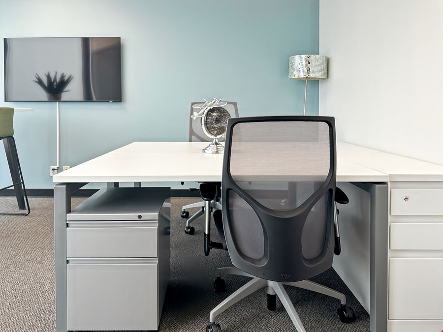 LA, New Orleans - Energy Centre Building