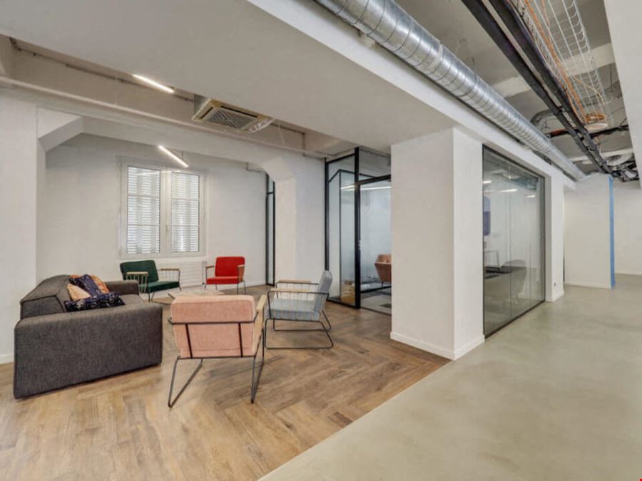 Deskeo - Paris 19 Buttes-Chaumont