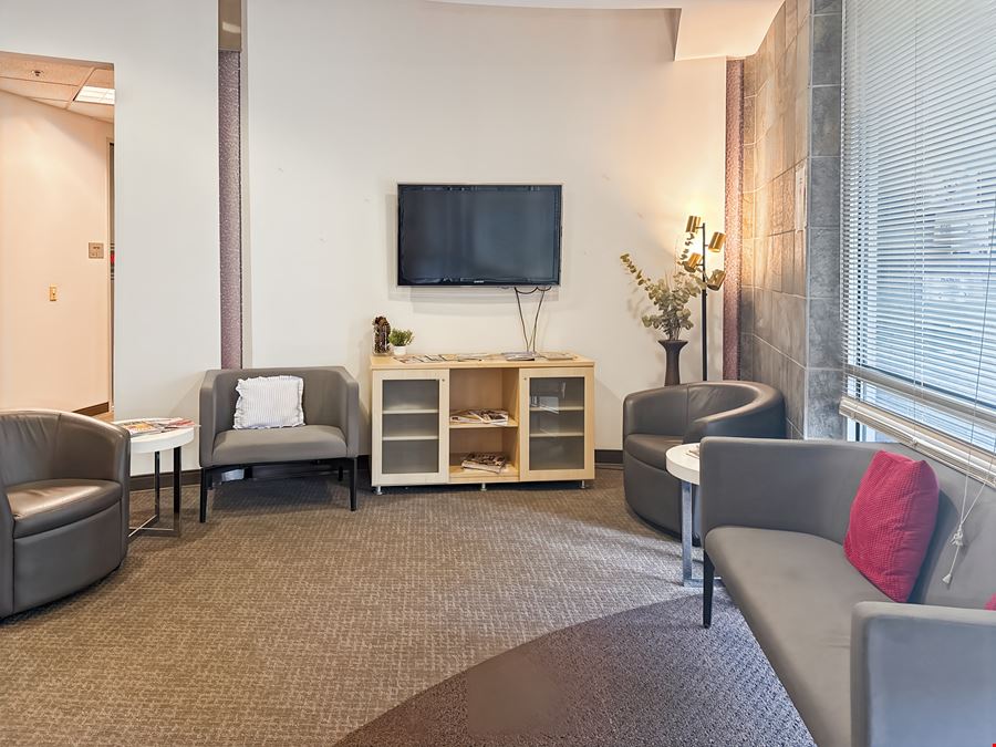 CA, Folsom - Iron Point