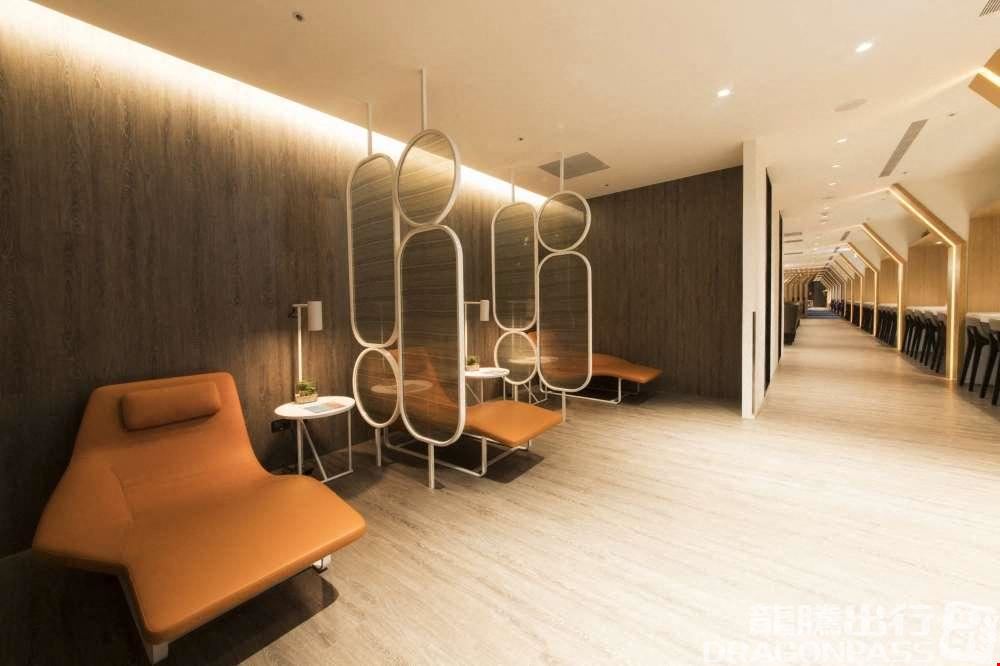 Oriental Club Lounge Taiwan Taipei Taoyuan International Airport Terminal 2