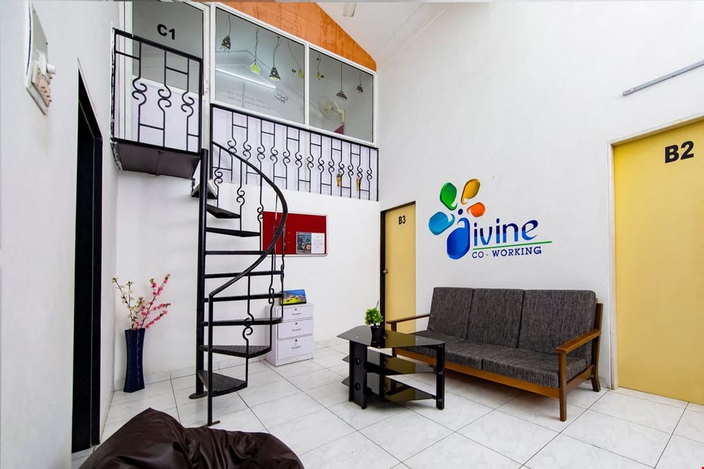 Divine Coworking - Cosmos Gardens