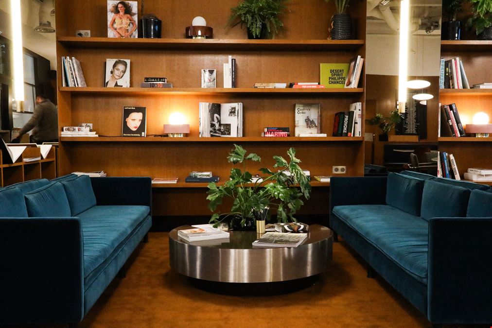 The Bureau - 28 Cours Albert 1er