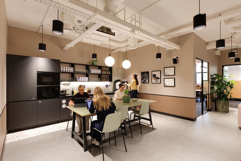 Work.Life Clerkenwell Green