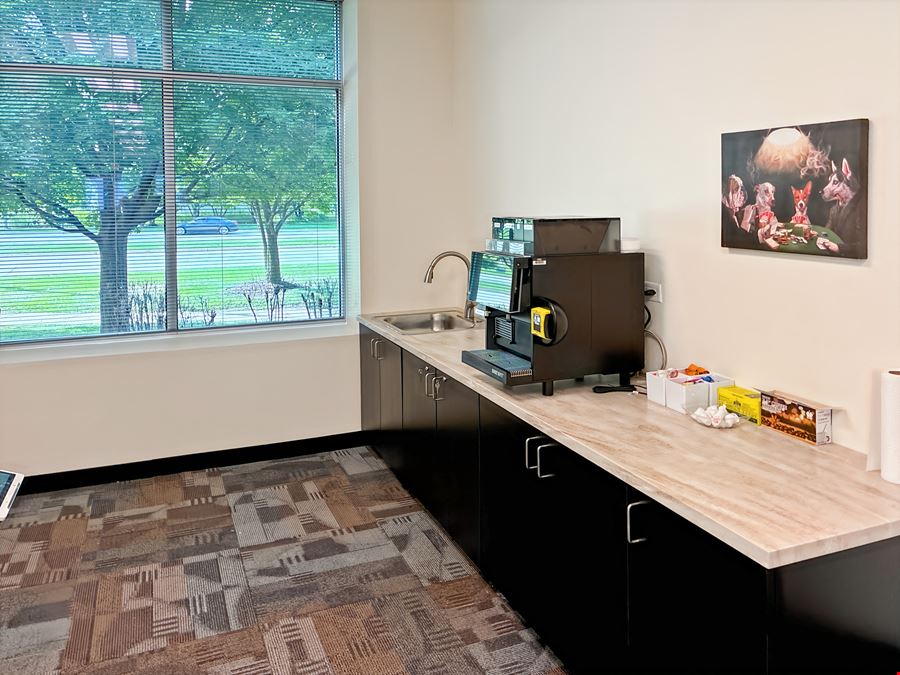 IL, Hoffman Estates - Prairie Stone Pkwy