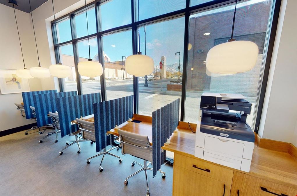 Apt CoWork at Park Avenue - Open Seating