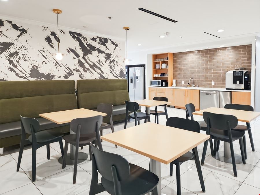 Regus - San Diego - Mission Valley