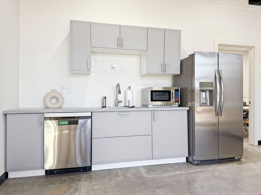 Regus - Greenville - E Stone Avenue