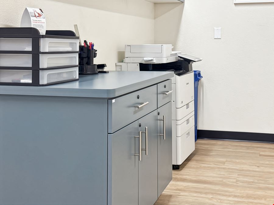 Regus - Chandler - Alma School Rd