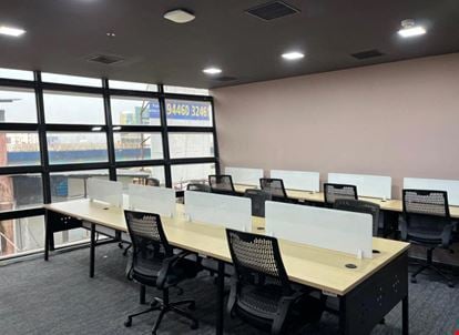 SpazeOne - Vyttila Shayma Business Hub