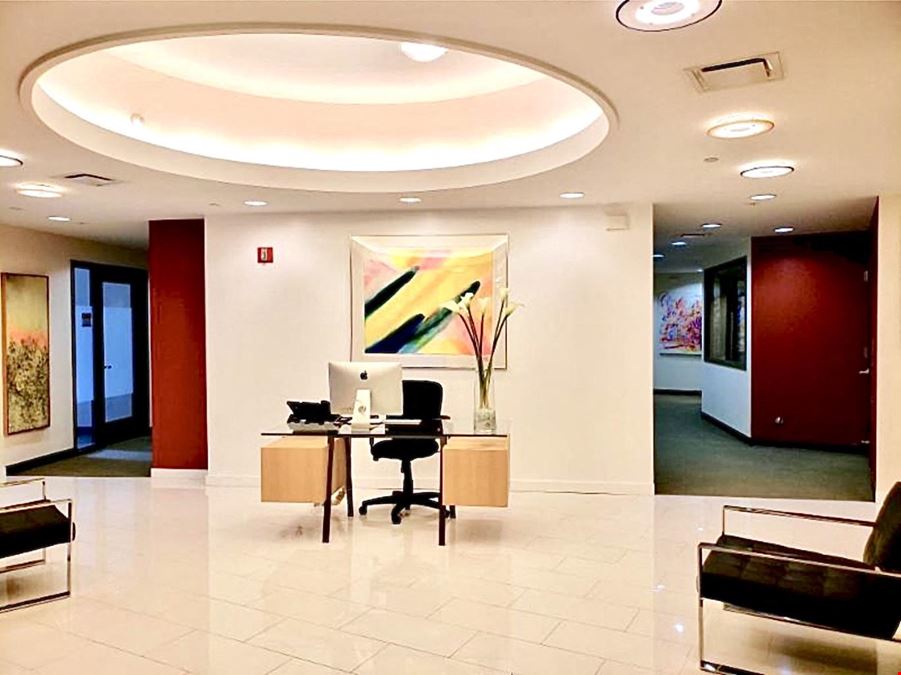 Bevmax Office Centers-5 Columbus Circle