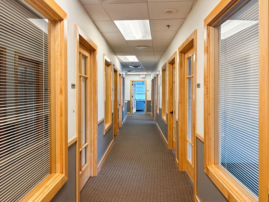 MD, Bethesda - Wisconsin Ave