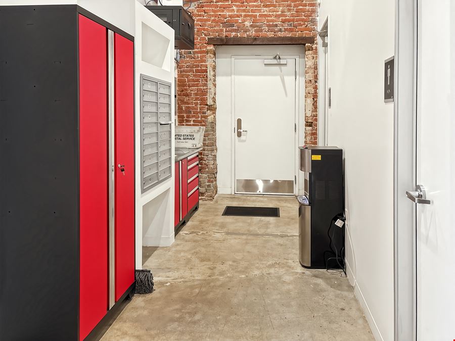 CA, Long Beach - E 3rd St