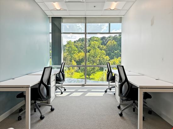 NC, Raleigh - Spaces Crabtree Terrace