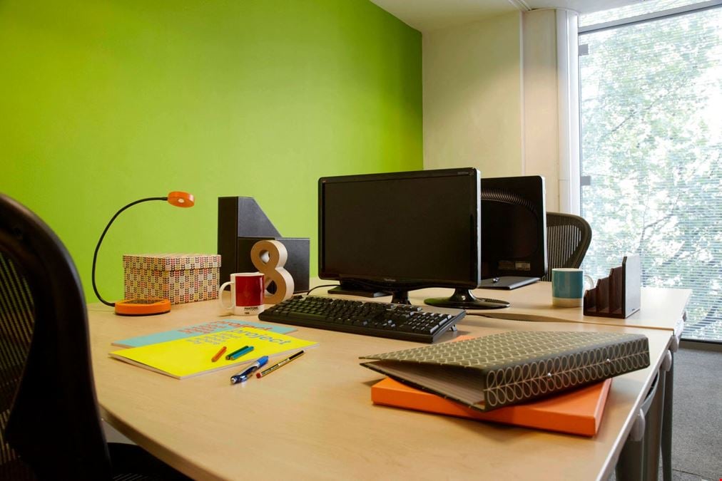 Regus - Tottenham Court Road