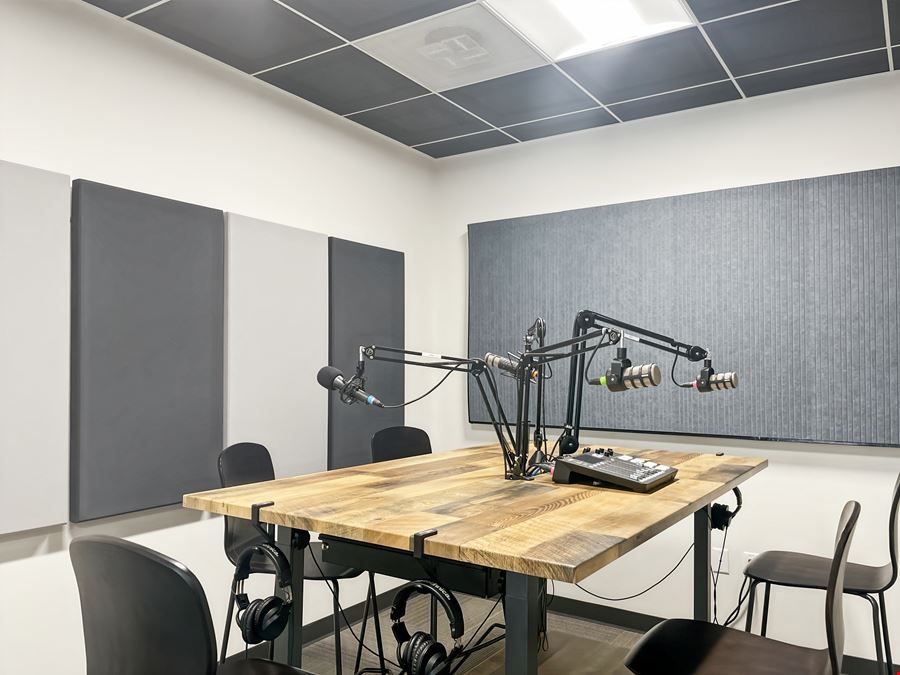 MD, Bethesda - Sangamore Rd