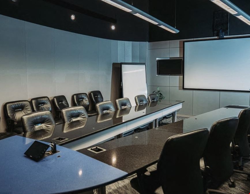 Universe Meeting Room for 15