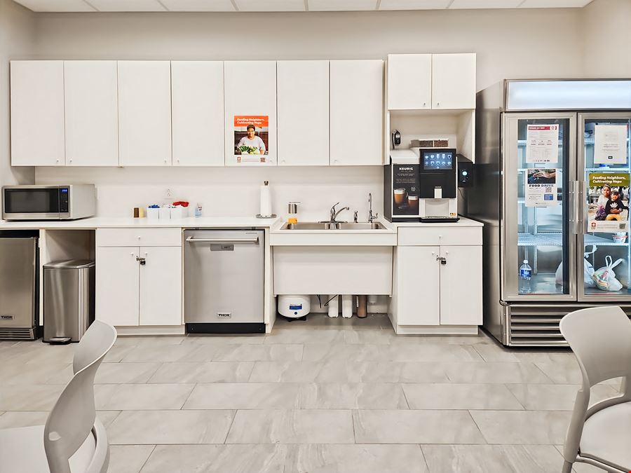 OH, Louisville - KMG Building