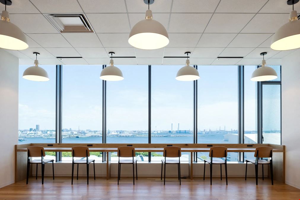 Ocean Gate Minatomirai