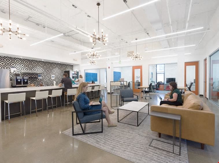 Expansive Coworking Lounge