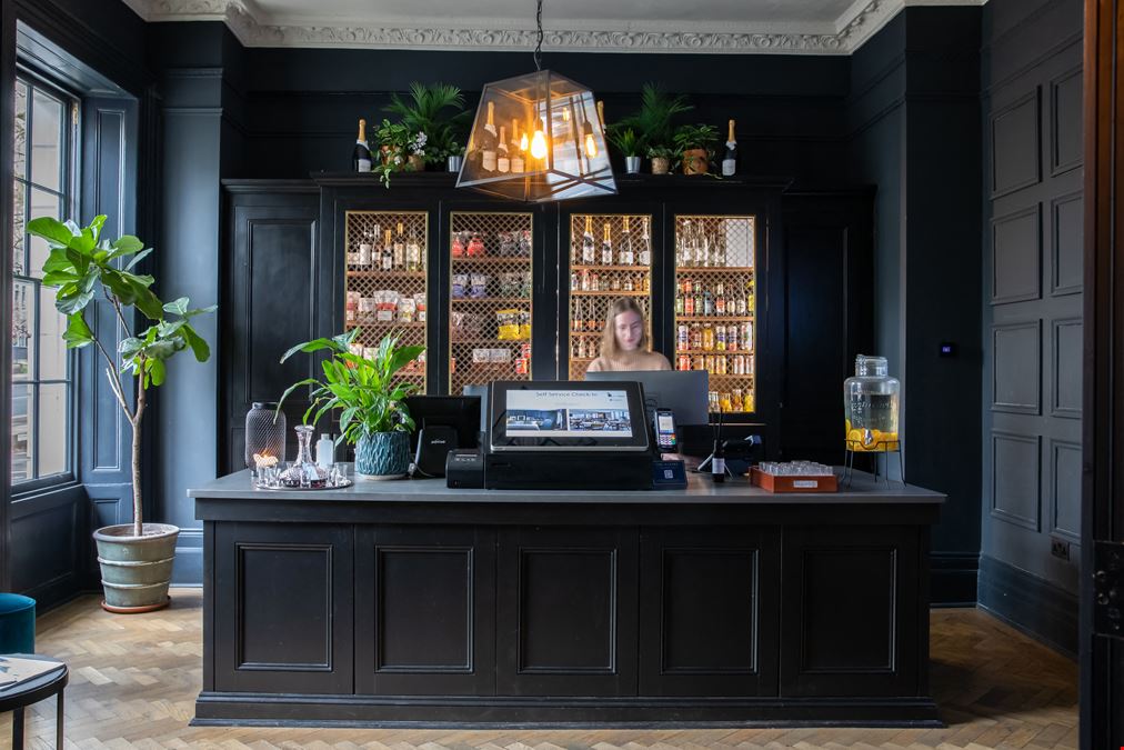 George Hotel - Cheltenham